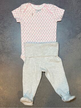 Carter’s Newborn Heart Print Bodysuit Top + H&M Footed Pant Gray Pink Outfit Set